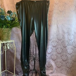 Avenue Glossy Rouched Leggings Pants Ankle Stretch NWT